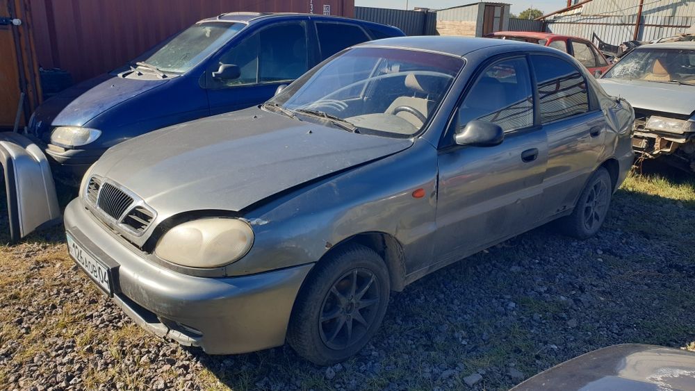 Chevrolet lanos,