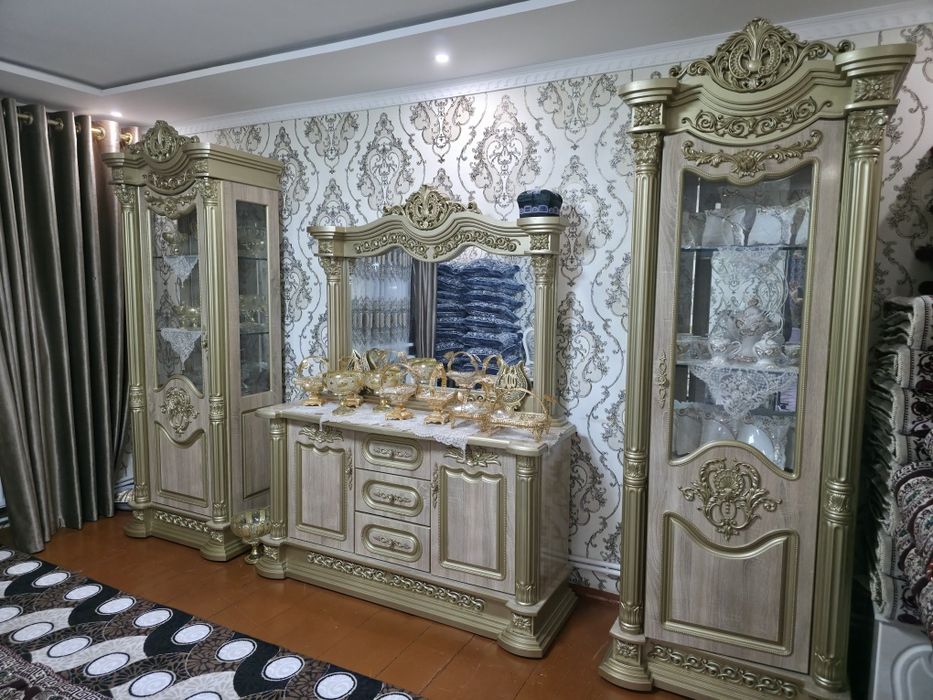 Comod bilan stul stul sotiladi