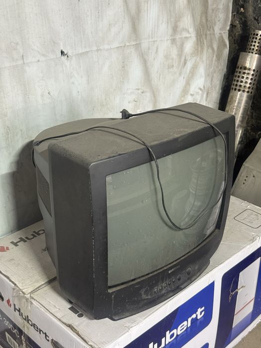 Телевизор Samsung