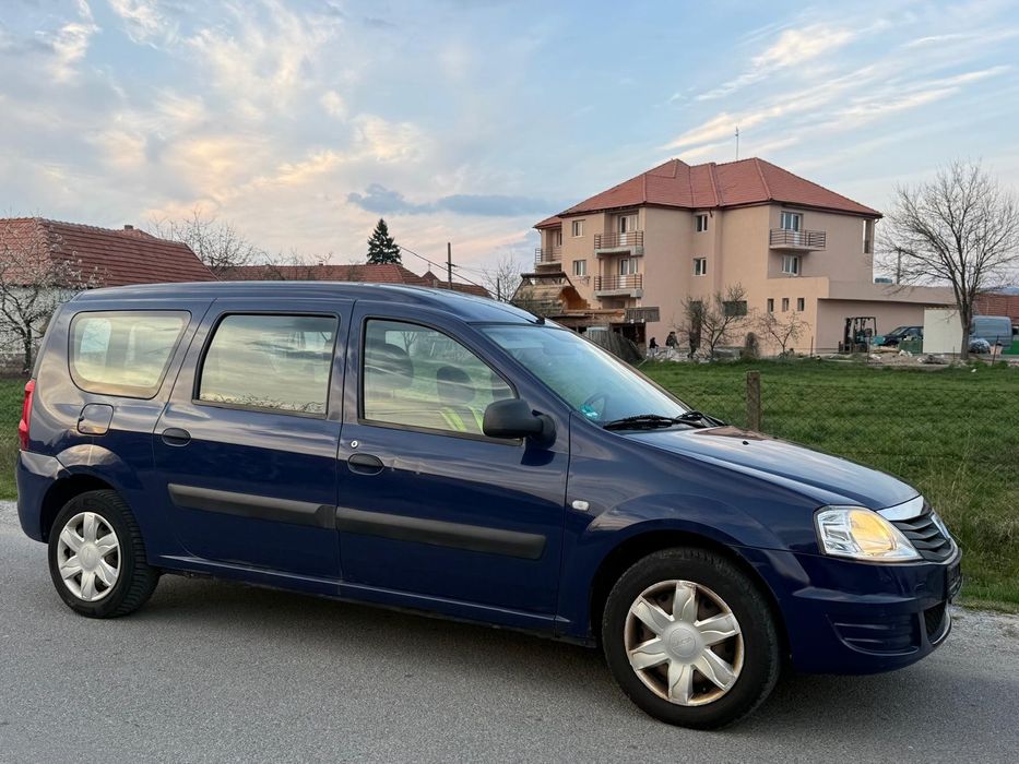 Dacia Logan  1.4 MPI  An:2009