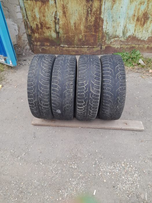 Комплект резины с дисками