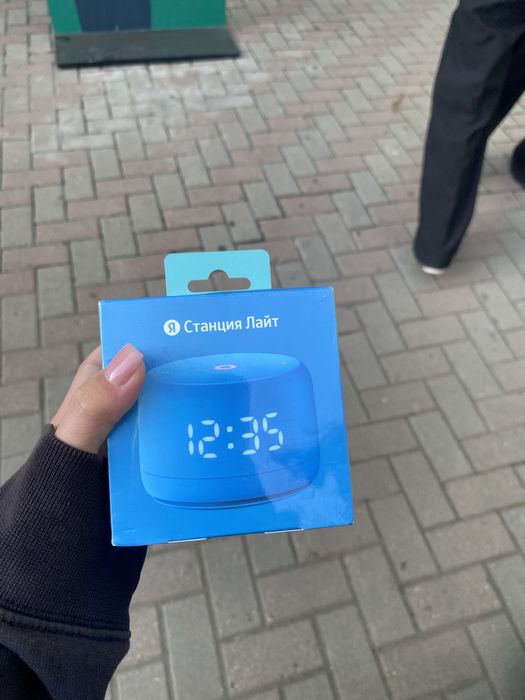 Колонка алиса новая