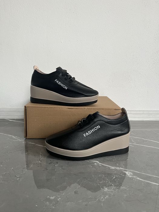 Pantofi Fashion.