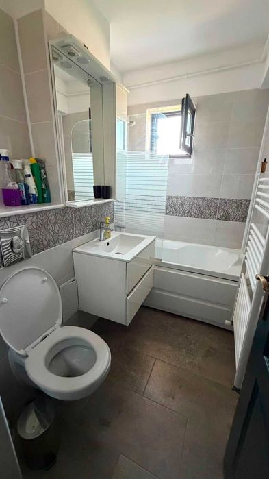 Aparrament cu doua camere ultramidern ultracentral - restaurant Mateo