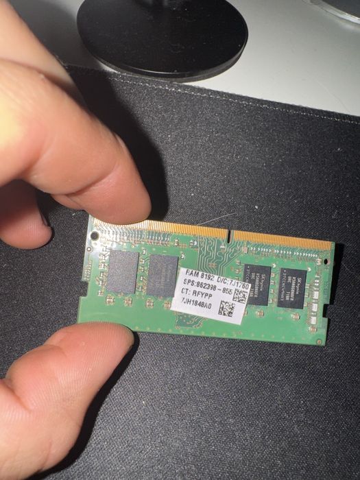 Memorie RAM Laptop 8GB DDR4 2400MHz SK hynix