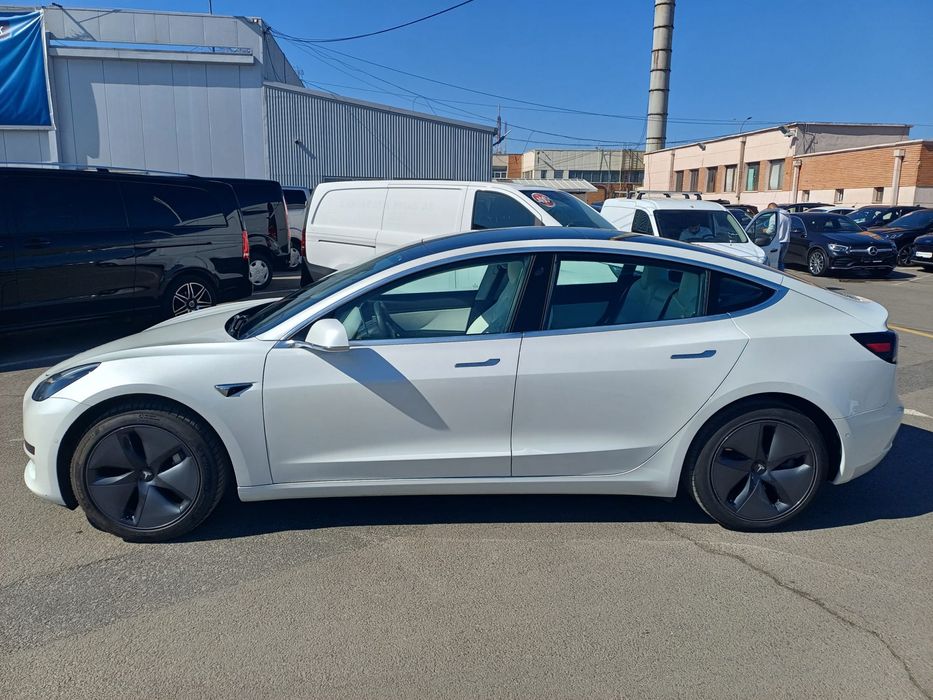 tesla model 3 SRplus /2020 vanzare /predare leasing