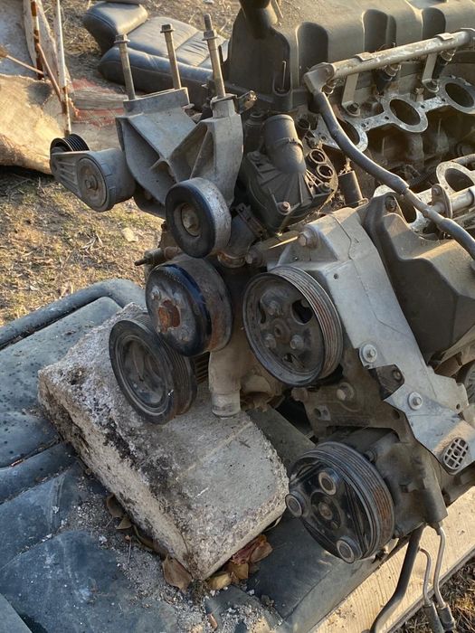 Двигатель на форд 4.0 объем в сборе КПП механика раздатка