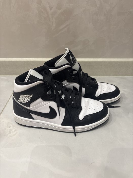 Nike Jordan обувки