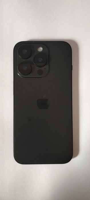 Фальшивый айфон 15 про Макс