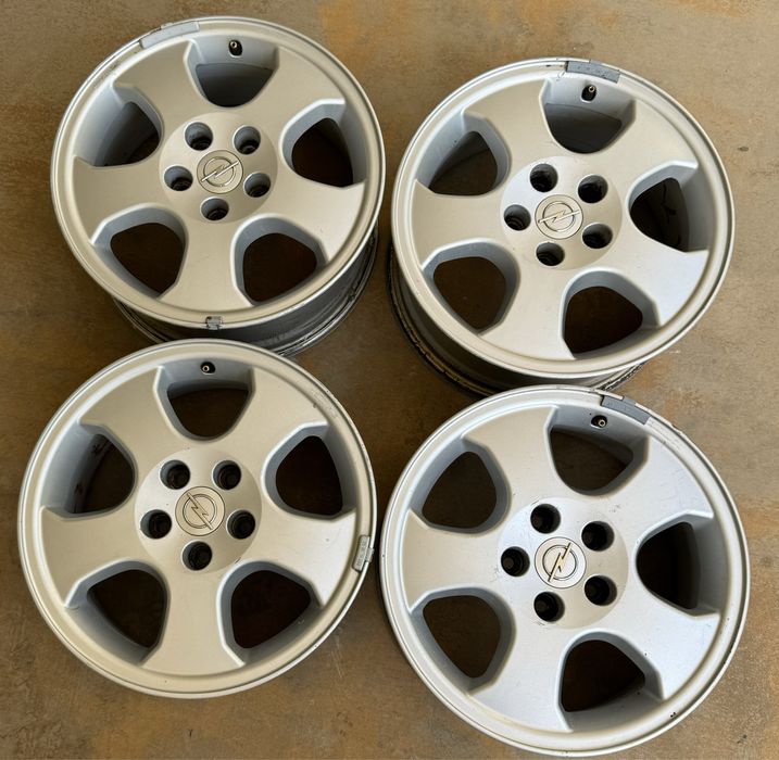 Титановый диски на опель