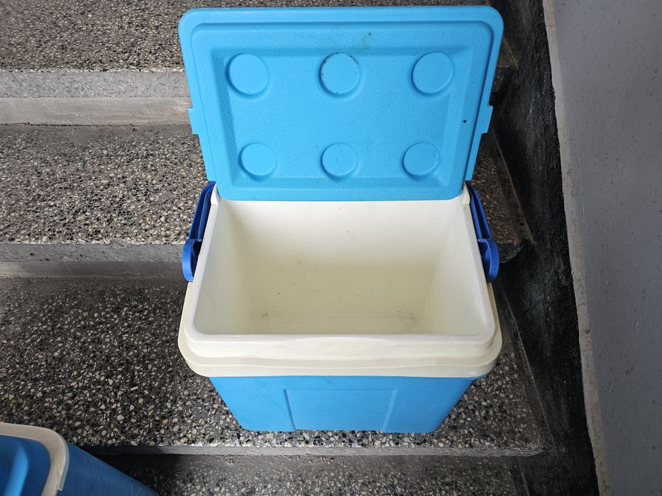 Термо кутий за храна