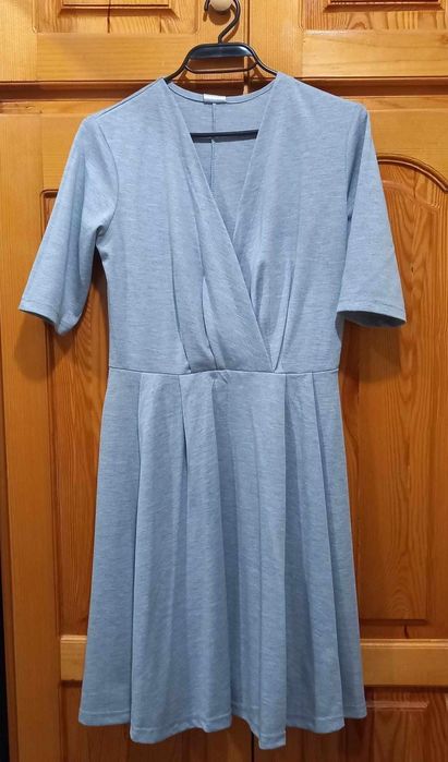 Дамски рокли - официални и ежедневни