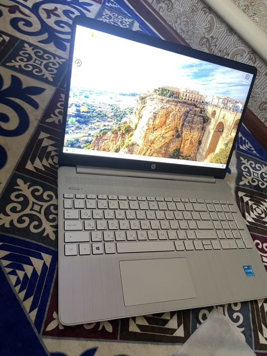 HP Core i3, 11пок память SSD 512