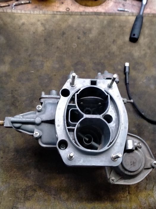 Продам карбюратор 2107