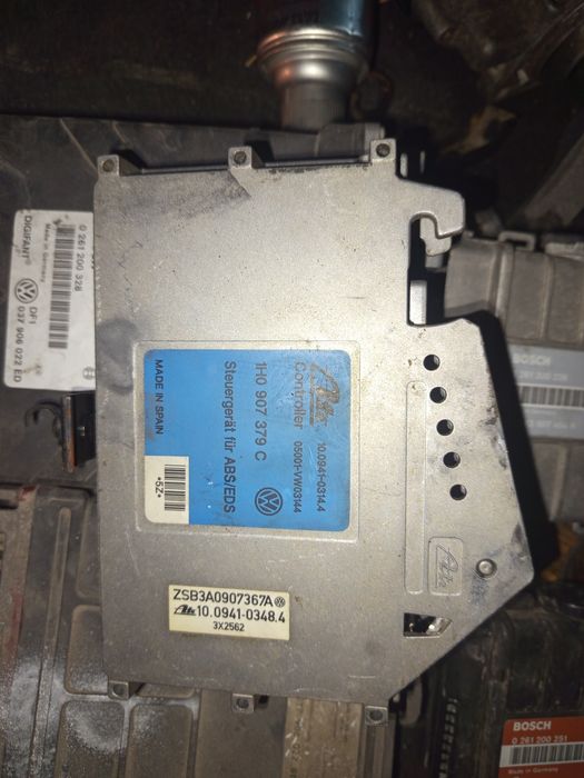 Процессора ЭБУ Ауди б3 пассат