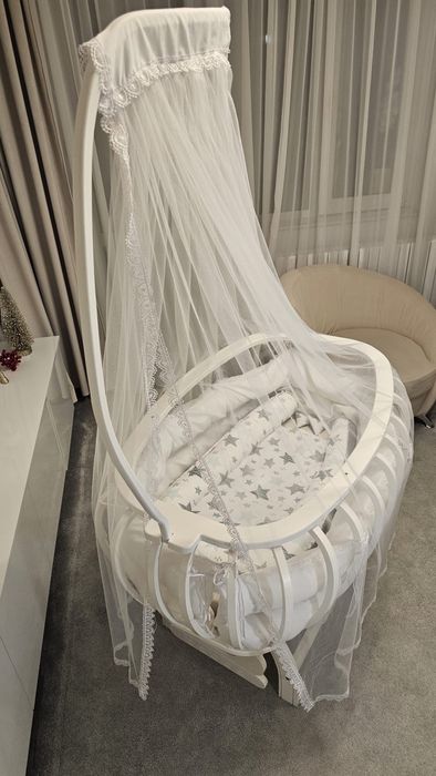 Patut bebe cu baby nest cadou