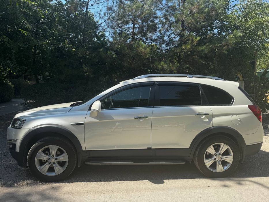 Продаётся каптива 2012 года состояние отличное