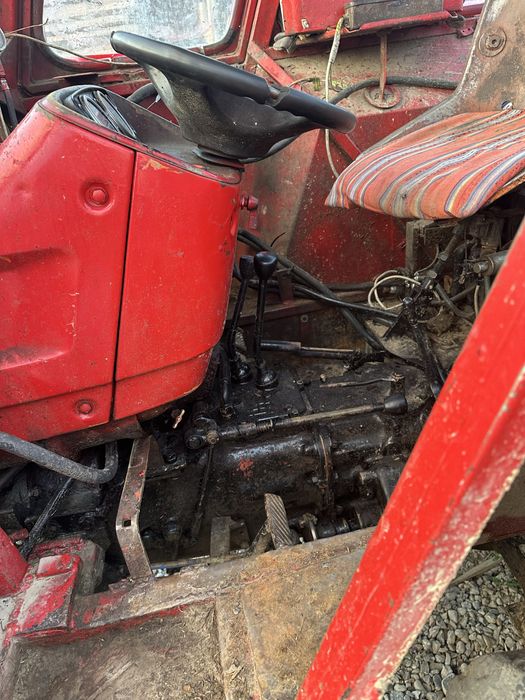 Tractor forestier 640 dt troliu pe aer taf