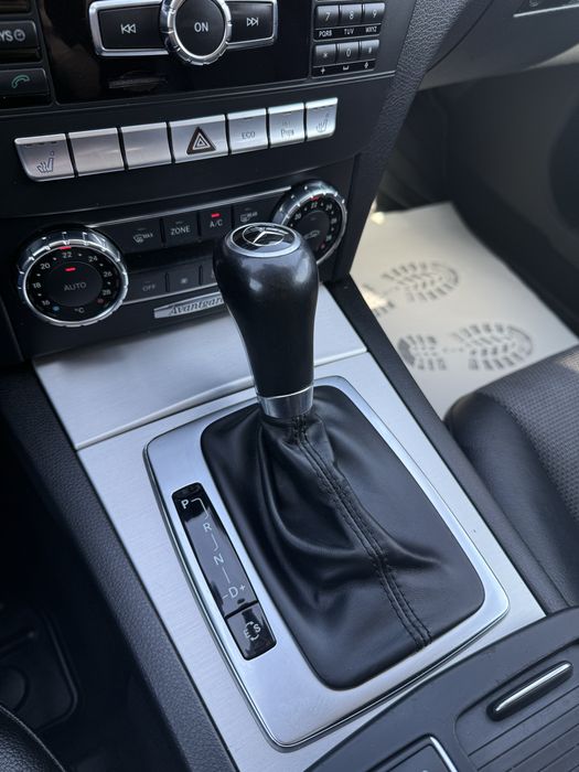 Mercedes Benz c220 w204