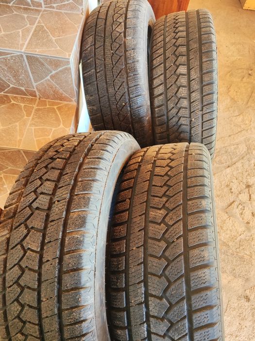 Зимни гуми заджип