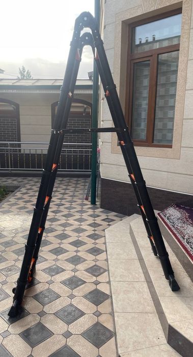 телескопическая стремянка 4.40 метр.Teleskopik narvon 4.40 metr