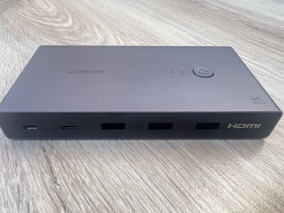 UGREEN KVM Switch HDMI USB – превключвател за 2 компютъра / 1 монитор