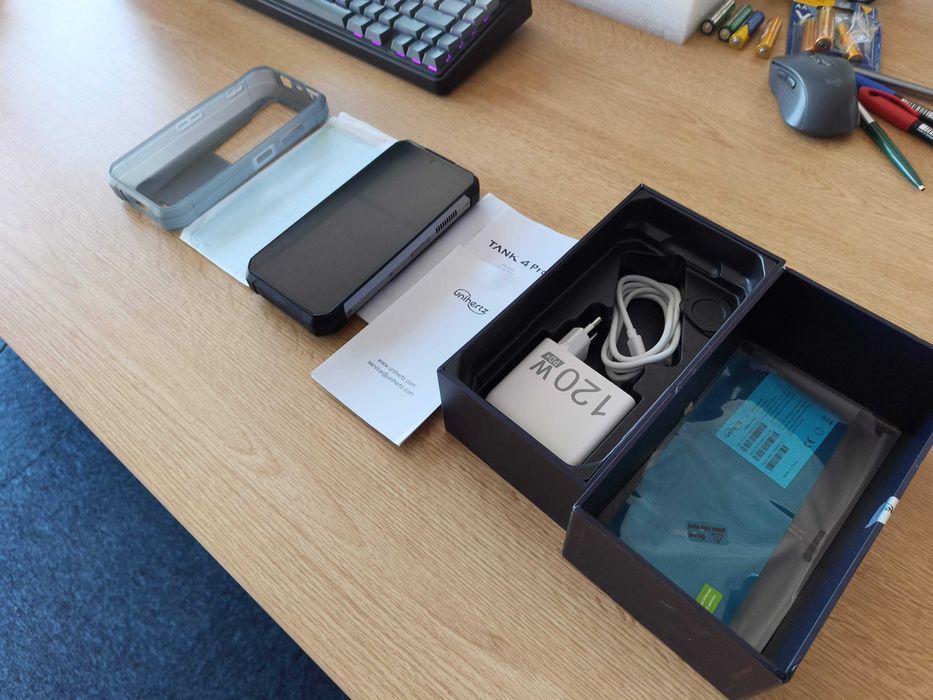 Unihertz Tank 4 Pro 1TB