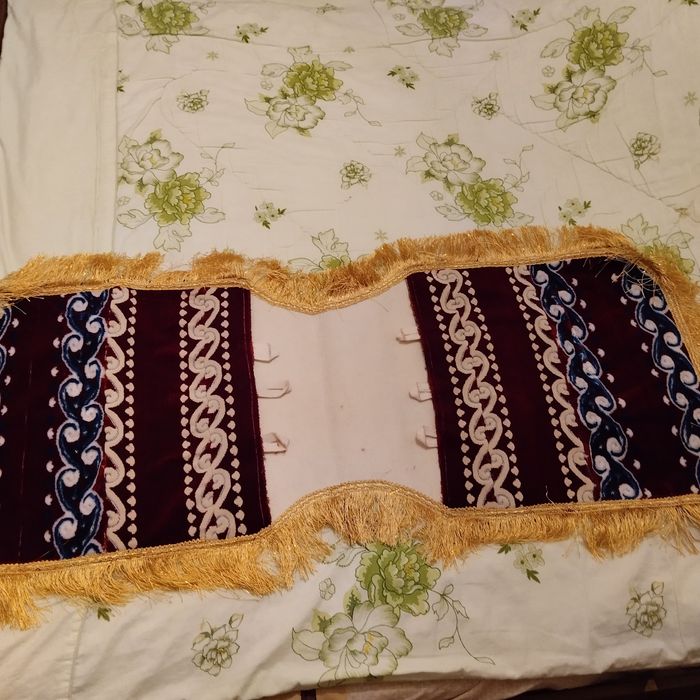 Продам коржын на той