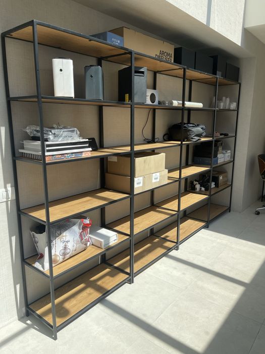 Rafturi pentru birou