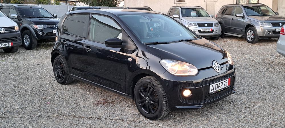 Volkswagen UP 1000 benzină Euro 5 Cutie manuală RAR EFECTUAT an 2014