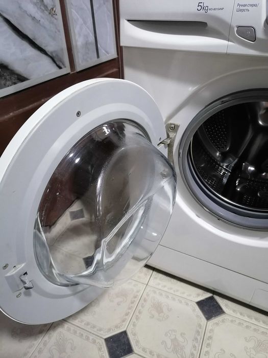 Продается стиральная машина LG