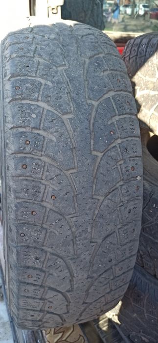 Шины зимние комплект