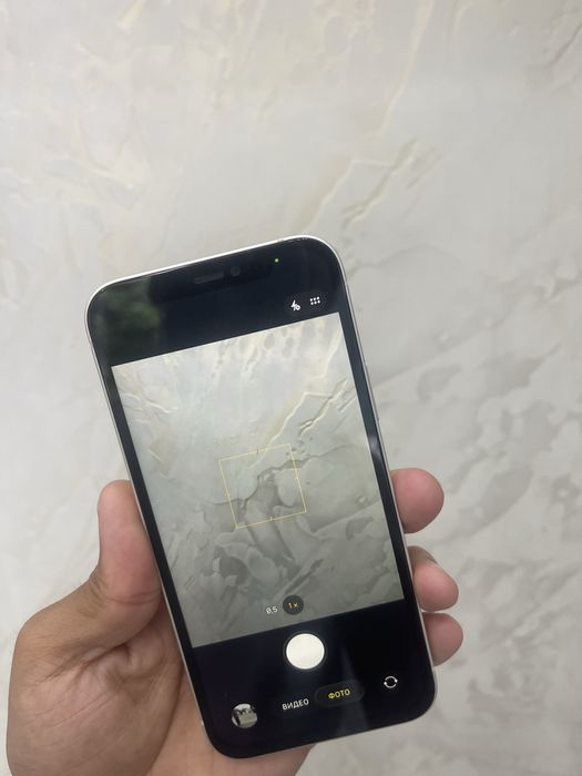 Айфон 12 64GB без каропка