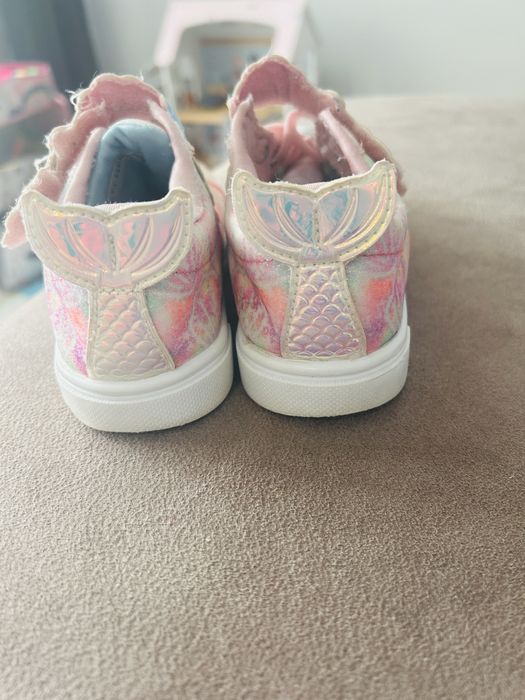 Skechers маратонки