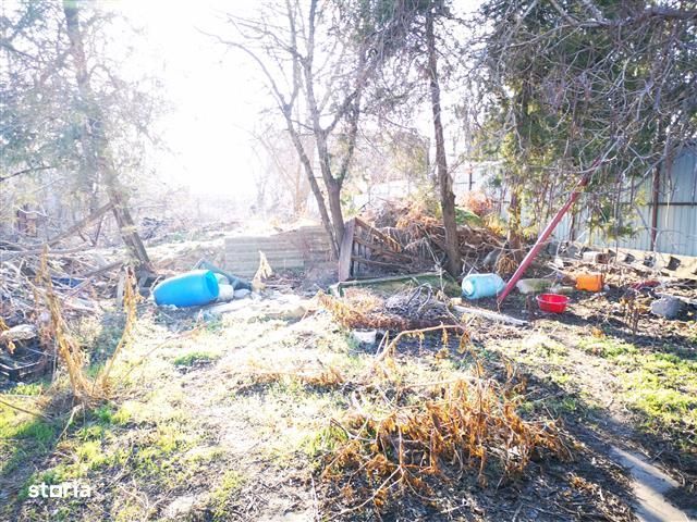 Gara-strada Labirint teren 817 mp ideal constructii comerciale.