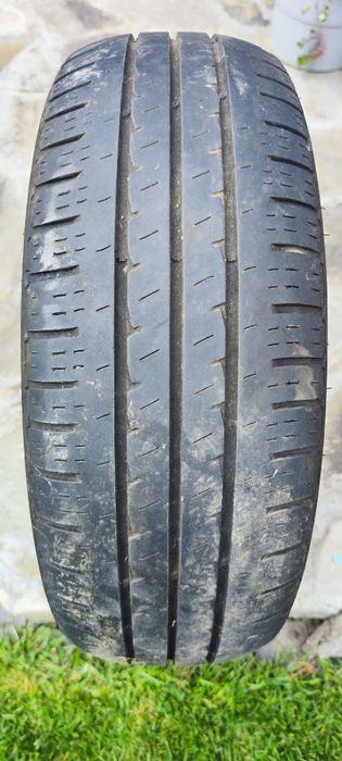 Vând 1 buc cauciuc Hankook Vântură LT 195/60/16 C