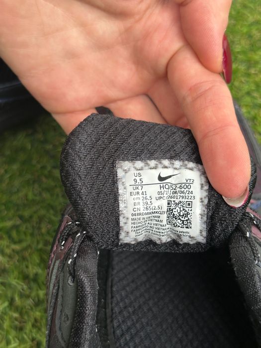 Маратонки Nike ZOOM VOMERO 5