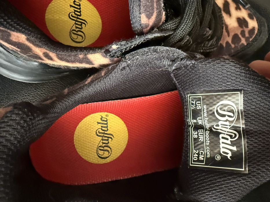 Buffalo сникърси с леопардов принт