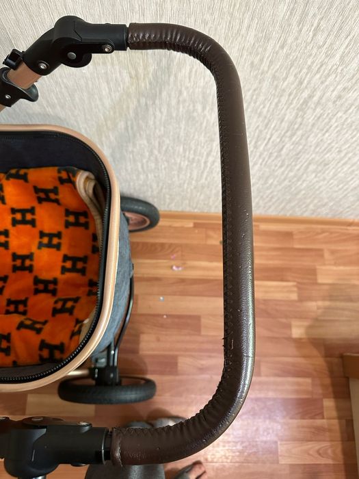 Продам детскую коляску