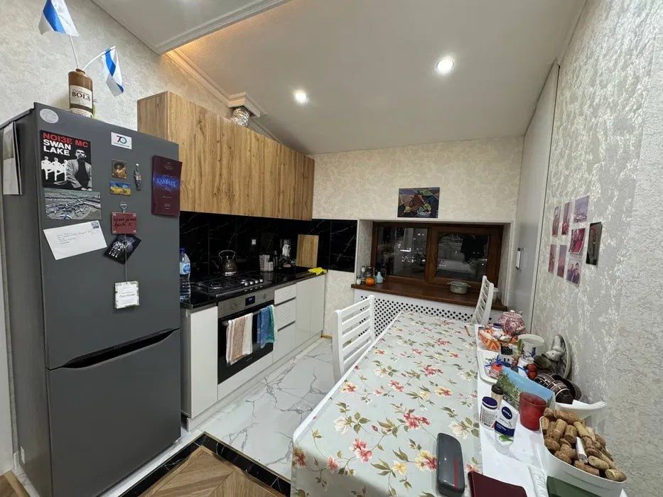 Сдается 2–х ком квартира на Максима Горького