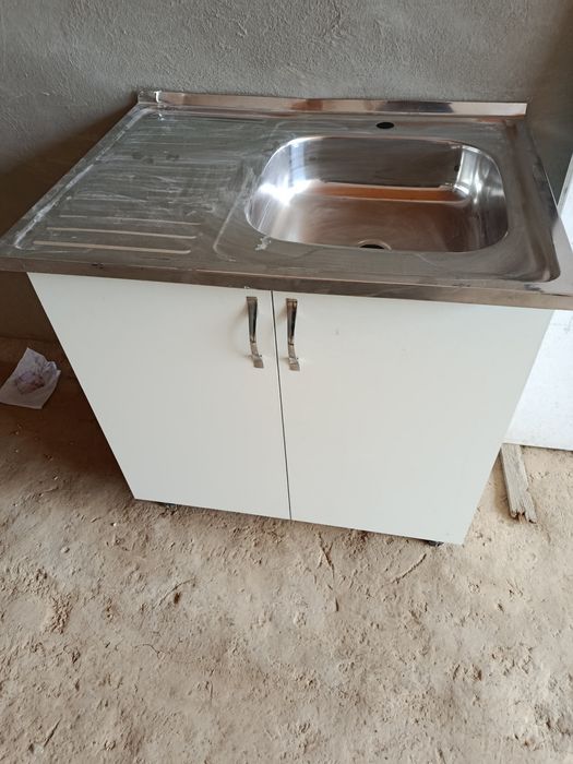 Moyka 80 sm oshxonaga.