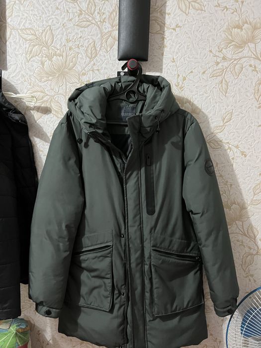 продаю куртку зимнюю