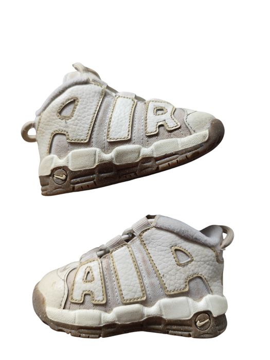 Nike Air маратонки бебешки 21 номер