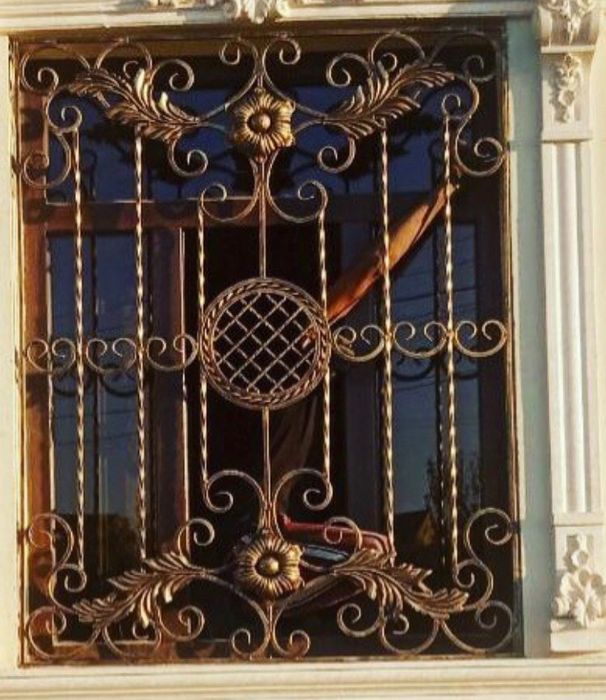Решетки, навесы, козырьки ,металлоконструкции.беседки качели.