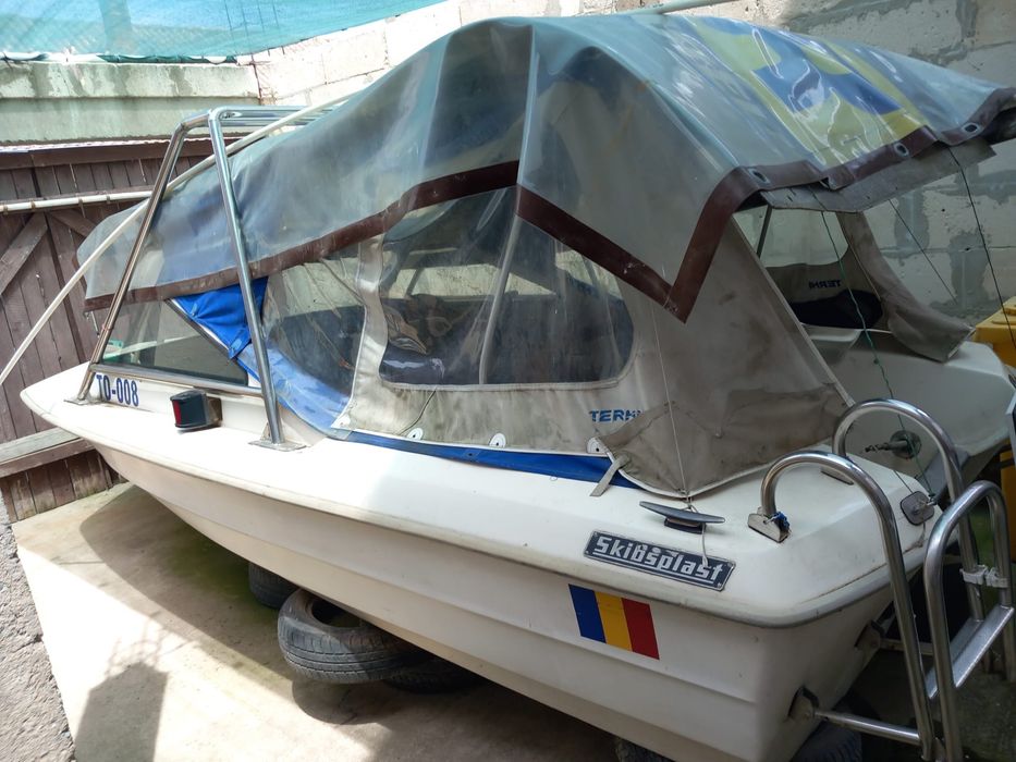 Vand barca fara motor