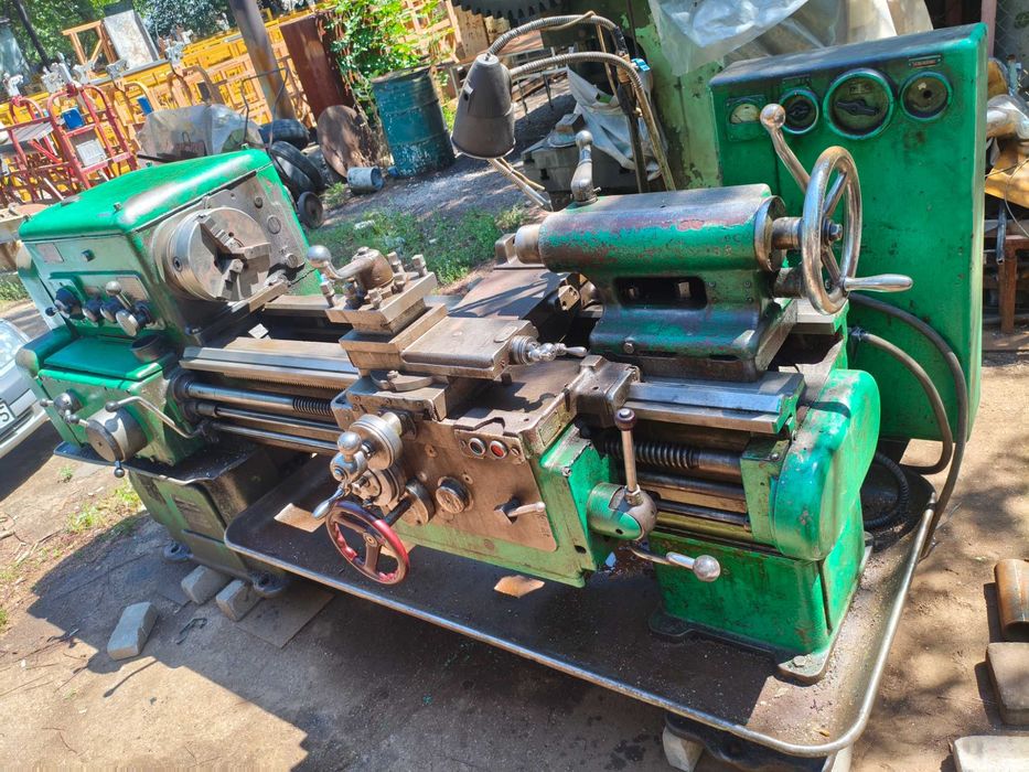 Продам токарный станок 1 К 62 Алматы.
