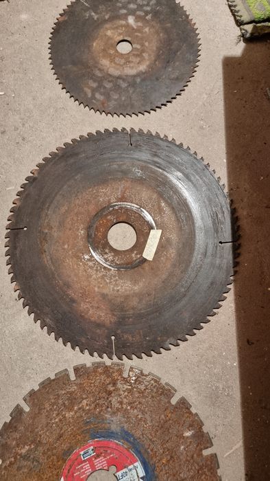 Дискове за дърво и неметал