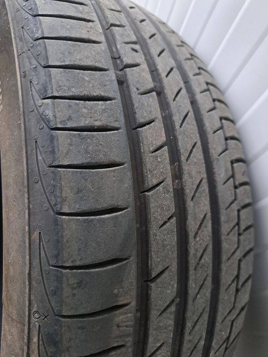 Vand cauciucuri de vara Continental 225/55 R19