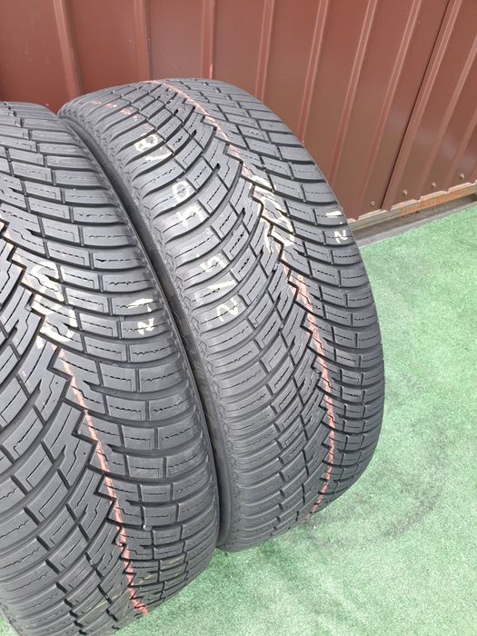 215.50.18 Pirelli All Season