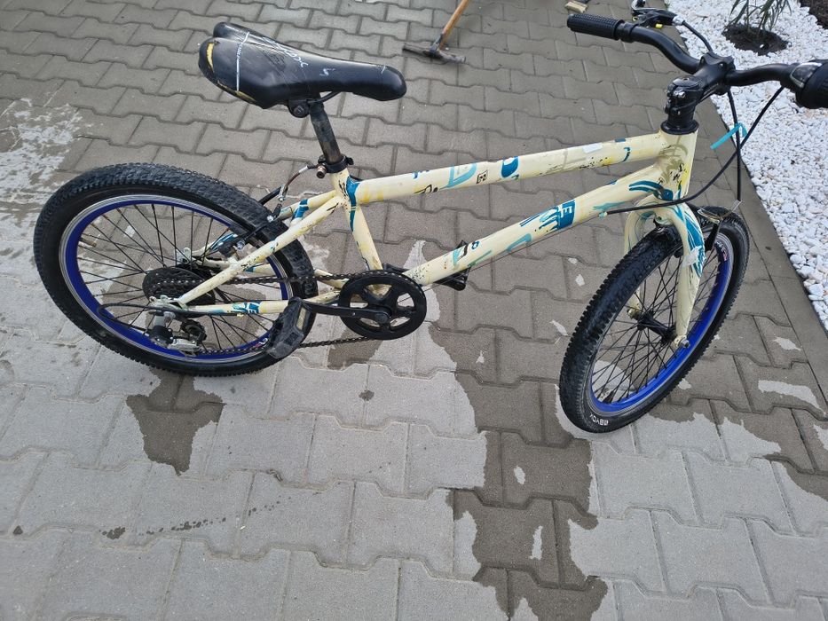 Bicicleta 20 " pentru copii
